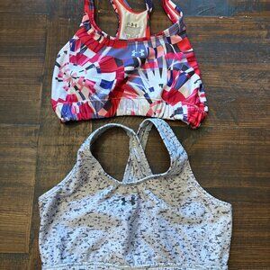 Lot of 2 Under Armour Women's Multicolor Medium 34-36 Sports Bra's